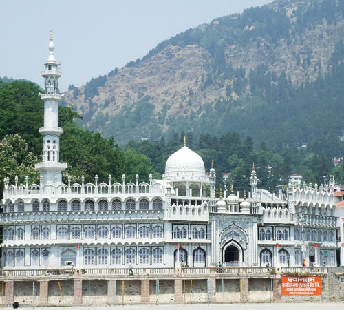 Nainital-Ranikhet-Kausani-Munsiyari-Mayabati